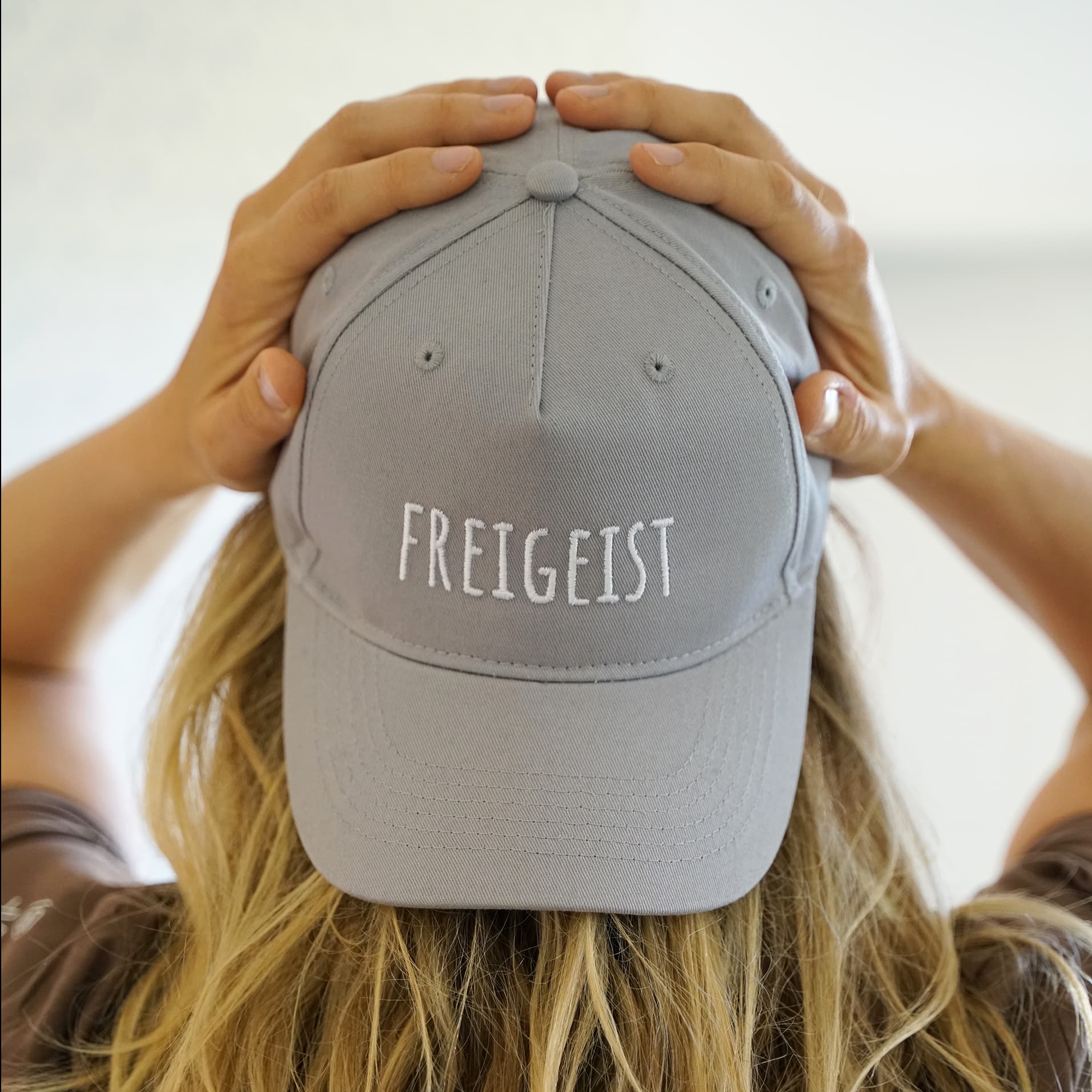 Cap-Grey-Freigeist
